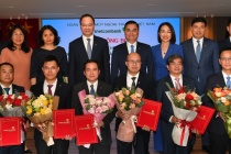 Vietcombank công bố quyết định chỉ định Bí thư và điều động, bổ nhiệm Ban giám đốc một số Chi nhánh