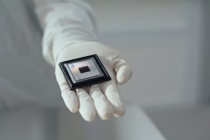 Google trình làng chip điện toán lượng tử mới