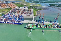 Dự báo quy mô kinh tế Việt Nam sắp vượt Singapore