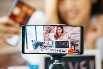 Thắt chặt thuế đối với người nổi tiếng livestream bán hàng: Có cần cơ chế đặc thù?