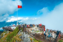 Gợi ý tour check-in cờ đỏ sao vàng dịp lễ 30/4: Đi là có ảnh đẹp, về là có tự hào 