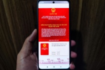 Đông đảo người dân quan tâm góp ý dự thảo sửa đổi, bổ sung Hiến pháp năm 2013 qua ứng dụng VNeID