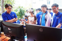 Nâng cao đãi ngộ thu hút giữ chân giảng viên, nhà khoa học