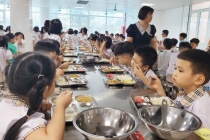 Hà Nội chốt kinh phí hỗ trợ bữa ăn bán trú cho học sinh tiểu học