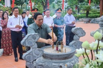 Thủ tướng tưởng nhớ, tri ân Chủ tịch Hồ Chí Minh và các Anh hùng liệt sĩ tại Quảng Trị