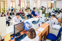 Chủ tịch UBND TPHCM chỉ đạo xử lý cò làm giấy tờ tại các trung tâm phục vụ hành chính công