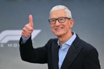 Apple lợi nhuận tăng vọt nhờ iPhone, nhưng AI vẫn là dấu hỏi lớn