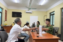 Vân Đình: Tăng tốc triển khai đổi thẻ đảng viên, đảm bảo tiến độ trước 15/8