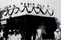 Sống lại những ngày lịch sử qua từng trang sách 'Dấu ấn Cách mạng Tháng Tám năm 1945'