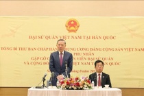 Tổng Bí thư Tô Lâm gặp gỡ cán bộ, nhân viên Đại sứ quán và cộng đồng người Việt Nam tại Hàn Quốc