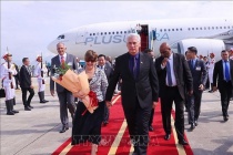 Bí thư thứ Nhất, Chủ tịch nước Cuba và Phu nhân đến Hà Nội, bắt đầu thăm cấp Nhà nước, dự Lễ kỷ niệm 80 năm Quốc khánh Việt Nam