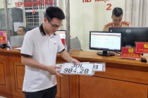 Giảm 30% lệ phí đăng ký xe, rút ngắn thời gian cấp giấy phép lái xe