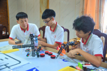 Thầy trò vùng cao khát vọng làm chủ công nghệ