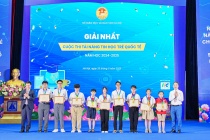 Hà Nội vinh danh 223 học sinh đoạt giải cuộc thi tin học trẻ