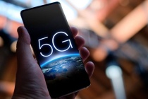 Lần đầu tiên điện thoại 5G chiếm một nửa thị phần smartphone bán ra tại Việt Nam