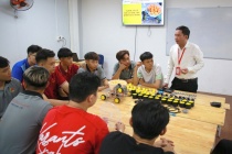 Cuộc đua nhân lực ngành công nghệ cao