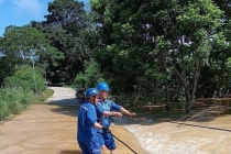 Các nhà mạng căng mình ứng cứu, đảm bảo thông tin liên lạc vùng lũ