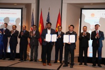 TPHCM hợp tác với tập đoàn hàng đầu thế giới về bán dẫn và trí tuệ nhân tạo