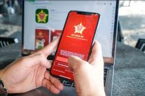 Người dân dễ thở hơn với thủ tục chứng thực nhờ dữ liệu số VNeID