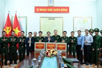 Thủ tướng thăm Đồn biên phòng tại xã biên giới vùng cao Thanh Hóa