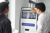 Hà Nội thí điểm kiosk thông minh xác thực, cấp bản sao số tài liệu điện tử