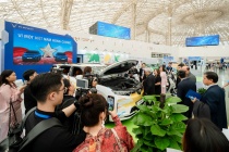 VinFast trở thành tâm điểm tại Tuần lễ Công nghiệp và Công nghệ Việt Nam 2025 với loạt xe điện hoành tráng