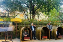 Trải nghiệm di sản số 'Việt Nam Diệu Sử'