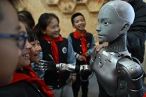 Trí tuệ nhân tạo vật lý: Khi robot học cử chỉ con người