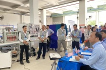 Khai mạc hội thi về thiết bị dạy và học tự làm