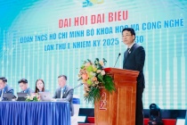 Nói chuyện với người trẻ, Bộ trưởng Nguyễn Mạnh Hùng khuyên hãy thể hiện bản thân, kiên trì với mục tiêu