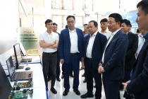 Bộ trưởng Nguyễn Mạnh Hùng: Muốn ra thế giới, trước hết phải làm chủ sản phẩm chiến lược