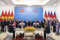 Tổng Bí thư Tô Lâm chứng kiến Lễ ký và trao các văn kiện hợp tác tại Campuchia