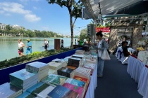 Sách giả, sách lậu: Nhan đề khó giải của ngành xuất bản