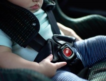 Những công nghệ cảnh báo bỏ quên trẻ nhỏ trên ô tô
