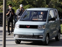 Bộ Tài Chính từ chối giảm thuế nhập khẩu ô tô điện của công ty TMT