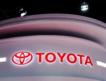 Doanh số toàn cầu tháng 4 của Toyota tăng nhờ nhu cầu mạnh hơn ở Nhật Bản, Trung Quốc