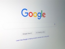 Google dự kiến tính phí dịch vụ tìm kiếm AI