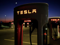 Tesla kiện nhà cung cấp cũ Matthews vì tiết lộ bí mật thương mại pin xe điện