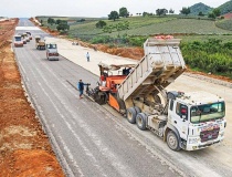 Phó Thủ tướng chỉ đạo gỡ vướng cấp phép khai thác khoáng sản phục vụ công trình trọng điểm