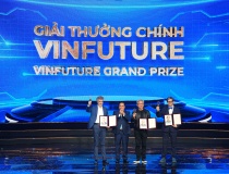 Thấy gì từ việc CEO NVIDIA chiến thắng Giải thưởng Chính VinFuture 2024?