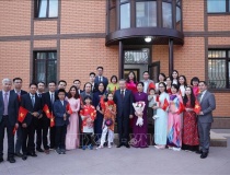 Tổng Bí thư Tô Lâm gặp gỡ cán bộ Đại sứ quán và cộng đồng người Việt Nam tại Kazakhstan