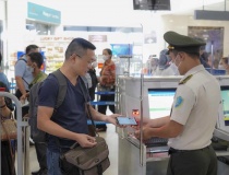 Liên thông dữ liệu để gỡ nút thắt nợ thuế với tạm hoãn xuất cảnh 
