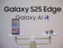 Samsung ra mắt điện thoại thông minh mỏng nhất khi chạy đua với đối thủ Apple