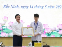 Bắc Ninh vinh danh học sinh đoạt Huy chương Vàng Olympic Vật lý châu Á 2025