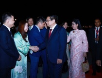 Thủ tướng Phạm Minh Chính tới Kuala Lumpur, bắt đầu thăm Malaysia và dự Hội nghị Cấp cao ASEAN