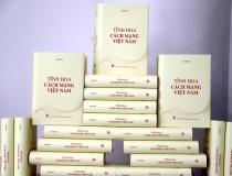 Ra mắt cuốn sách ‘Tinh hoa cách mạng Việt Nam’ của nhà báo lão thành Hà Đăng