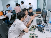 Chuyển đổi số bùng nổ trong tuyển sinh khối công nghệ - kỹ thuật 2025