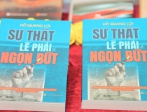 Ra mắt cuốn sách 