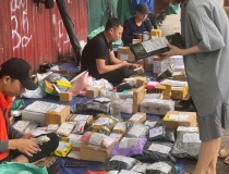 Gánh nặng môi trường từ rác thải nhựa trong thương mại điện tử