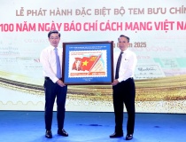 Chính thức phát hành bộ tem kỷ niệm 100 năm Ngày Báo chí Cách mạng Việt Nam